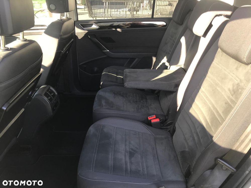 Volkswagen Touran 2.0 TDI SCR Highline - 8