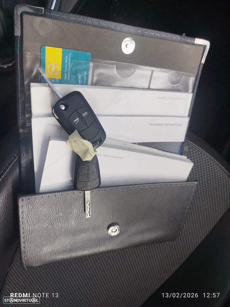 Opel Corsa 1.2 Cosmo - 14