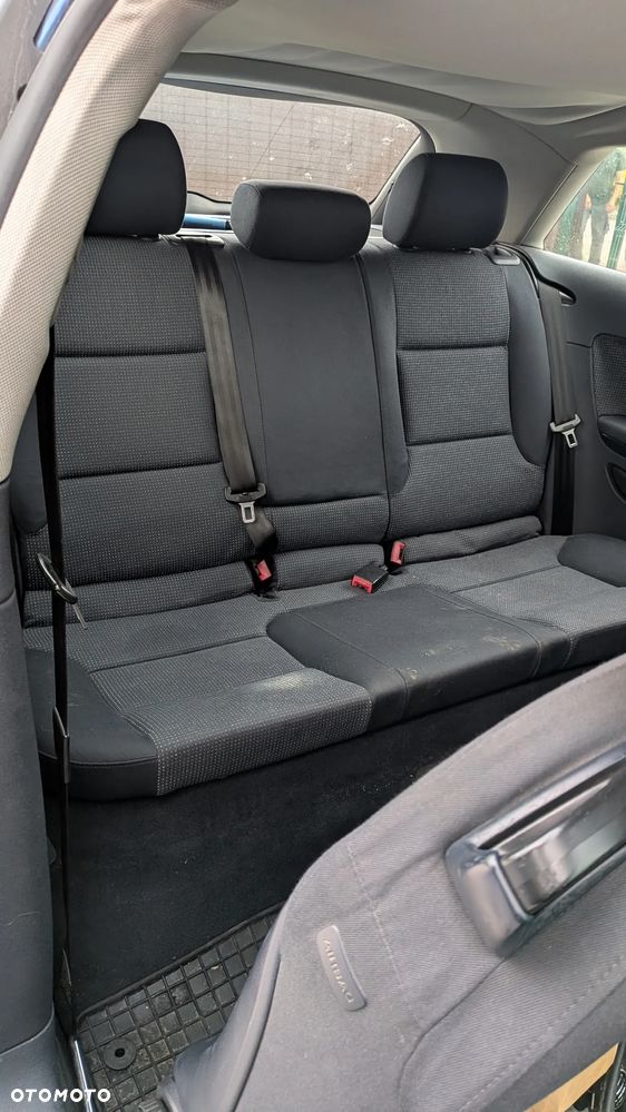 Audi A3 3-drzwiowe 2.0 TDI Ambiente - 4