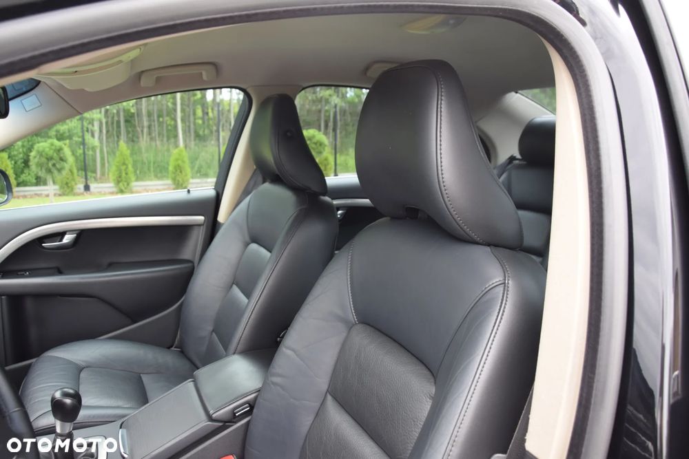 Volvo S80 2.5T Momentum - 27