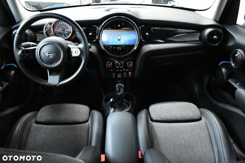 MINI Cooper - 6