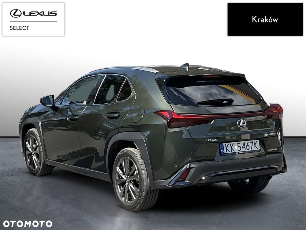 Lexus UX - 3