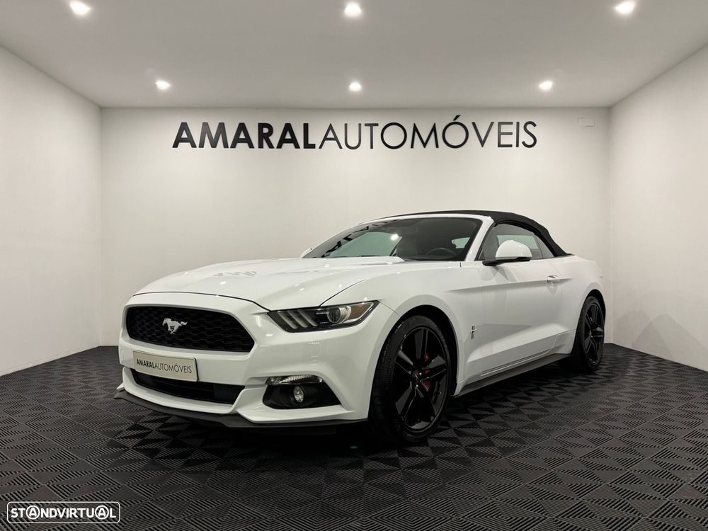 Ford Mustang 2.3i EcoBoost - 4