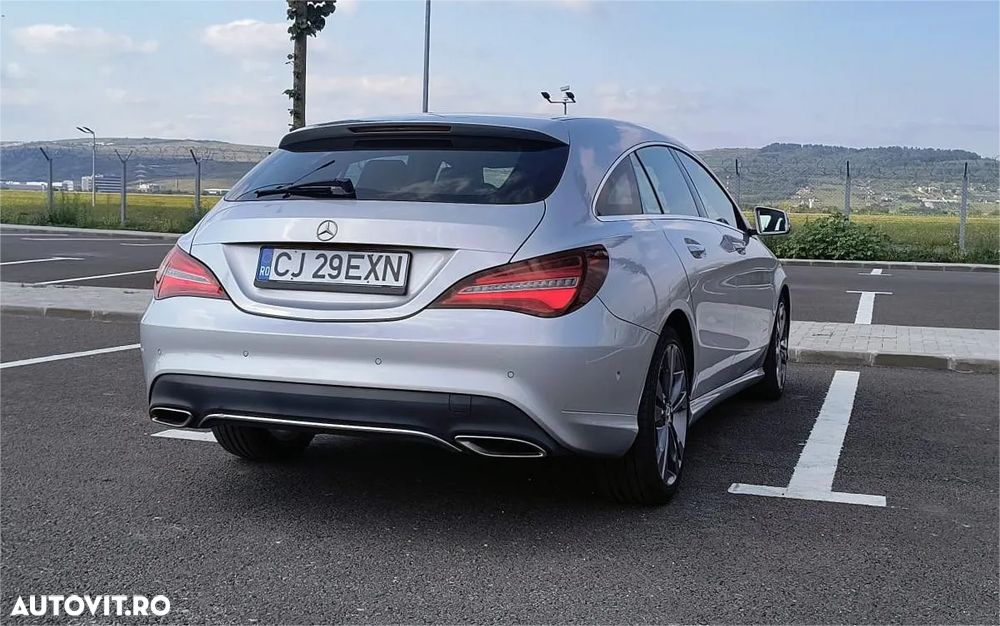Mercedes-Benz CLA Shooting Brake 180 d 7G-DCT Peak Edition - 4