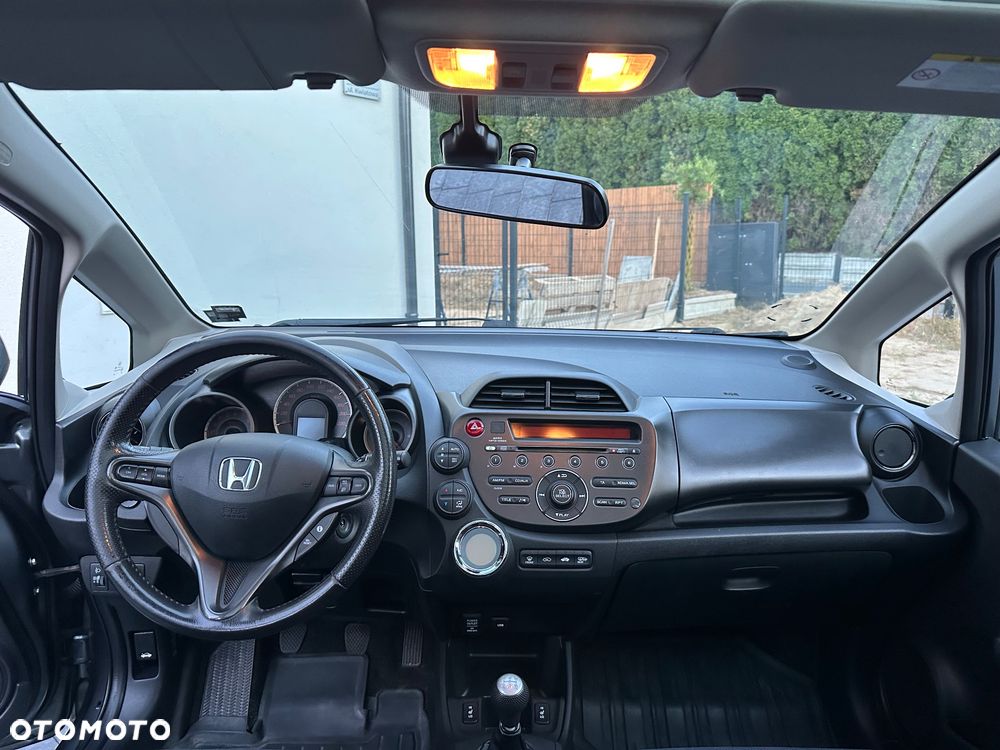 Honda Jazz 1.4 Executive - 12