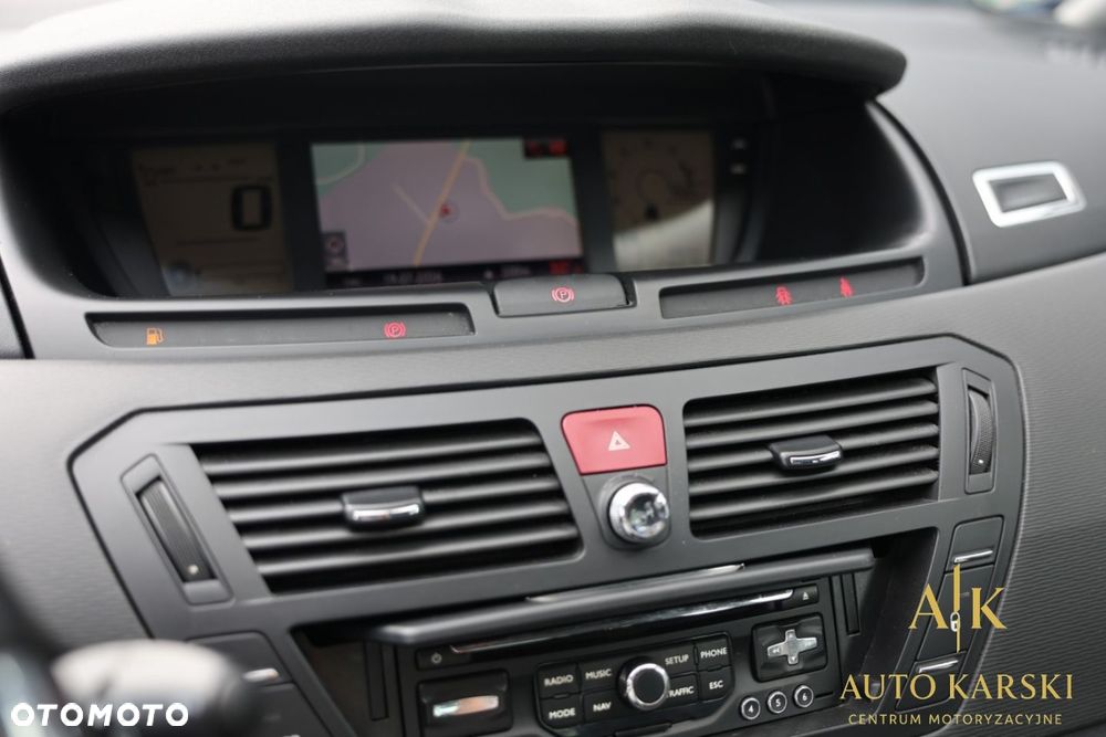 Citroën C4 Picasso - 25