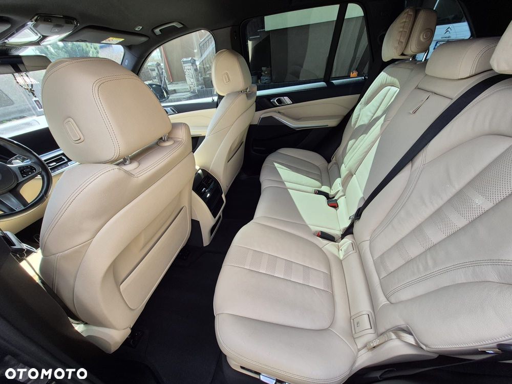 BMW X5 xDrive25d - 9