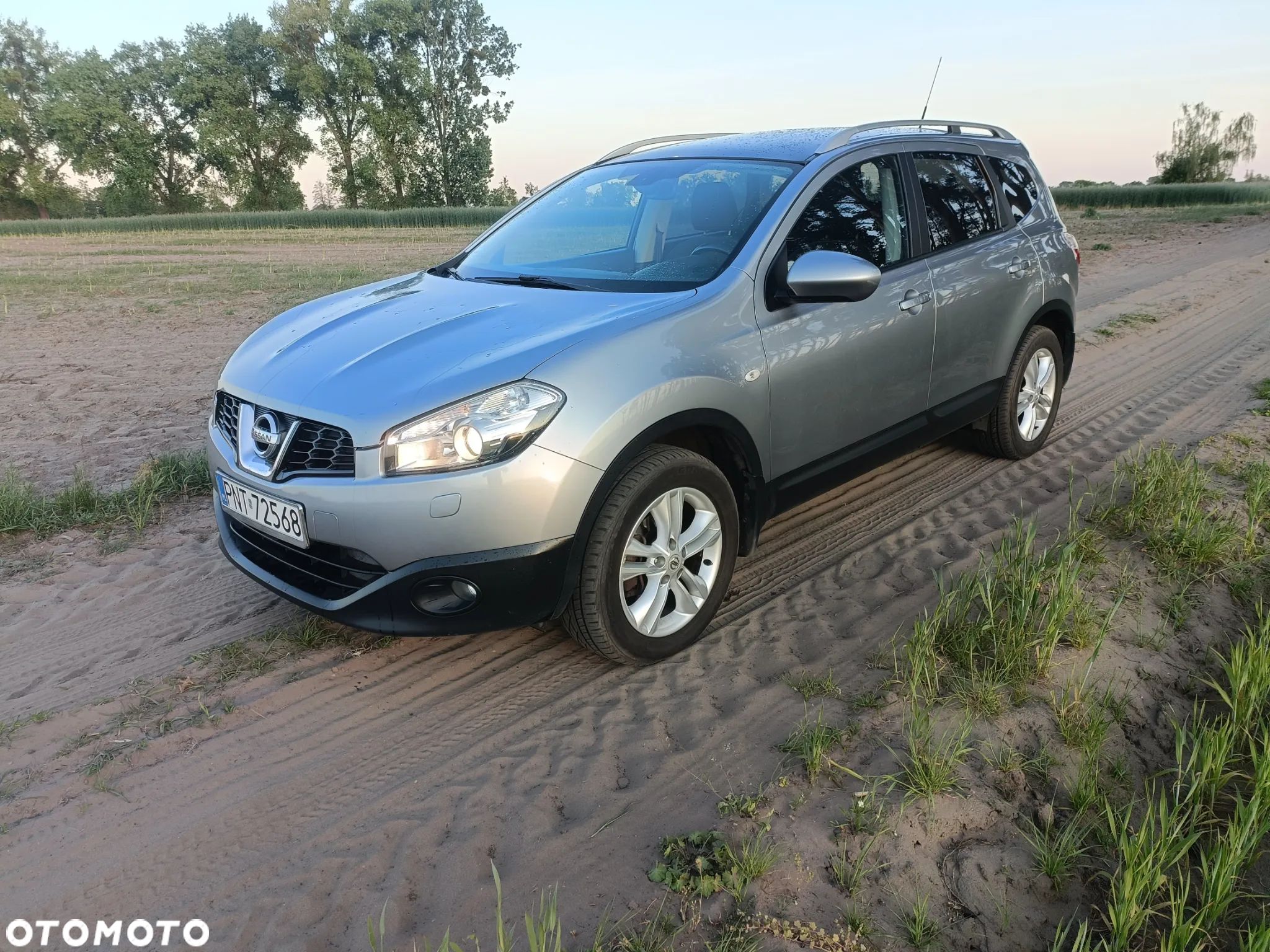 Nissan Qashqai+2 2.0 Acenta - 1