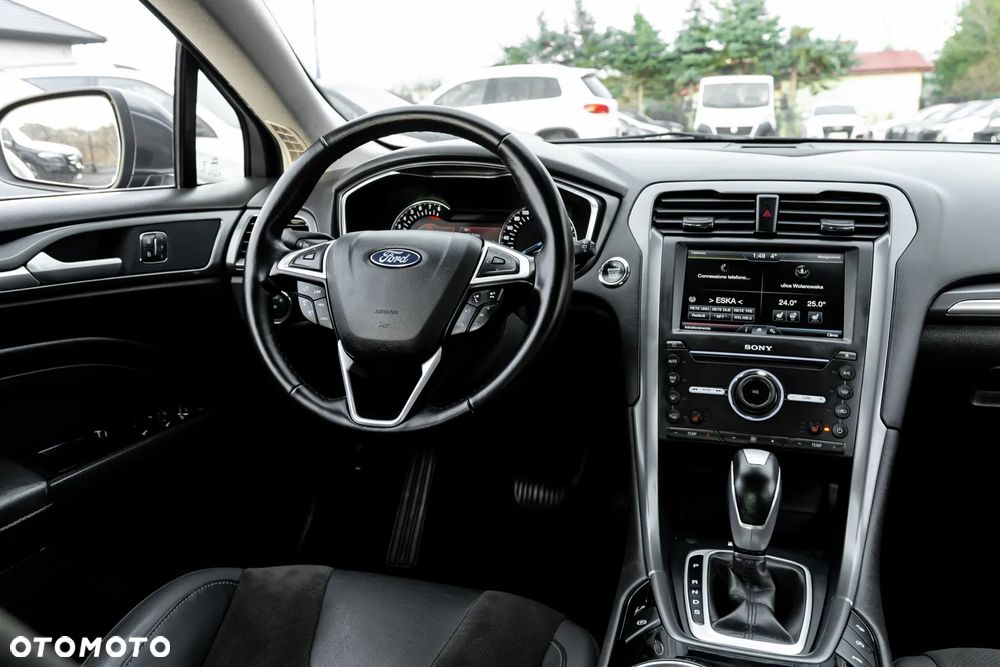 Ford Mondeo 2.0 EcoBoost STart-Stopp Autom Vignale - 27