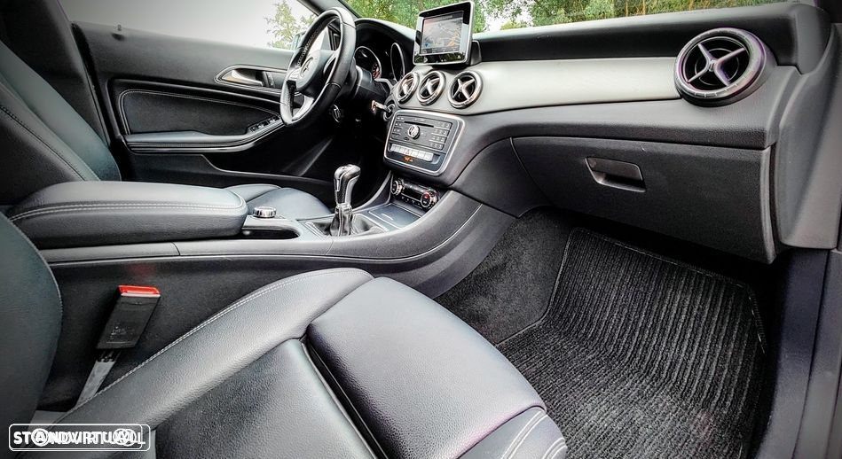 Mercedes-Benz CLA 180 d Shooting Brake Urban - 6