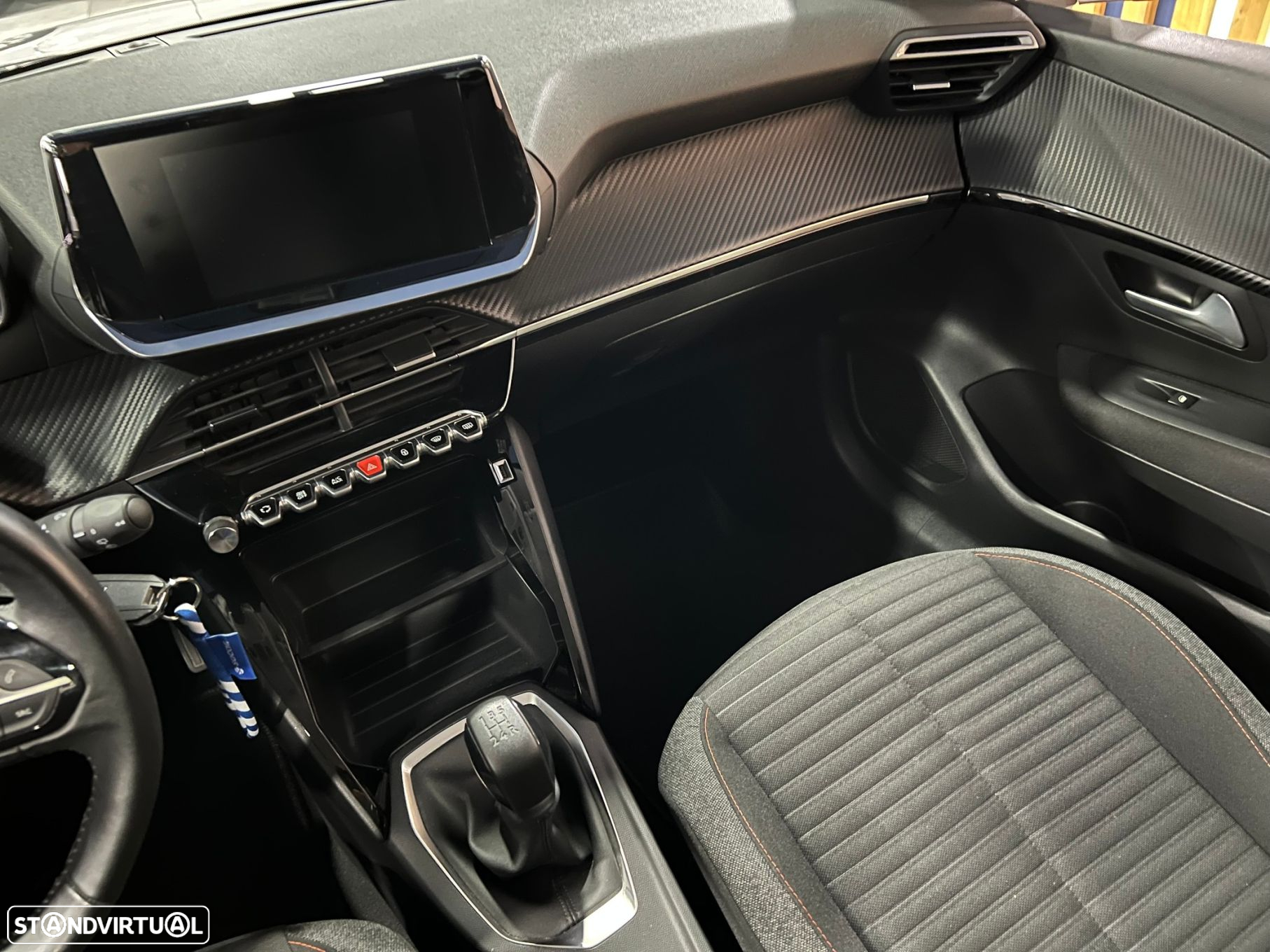 Peugeot 208 1.2 PureTech Active Pack - 24