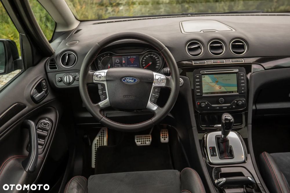 Ford S-Max - 35
