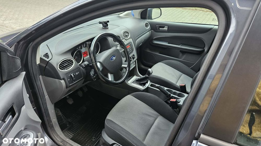 Ford Focus - 6