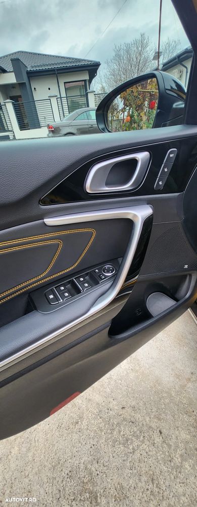 Kia XCeed 1.4 T-GDI 7DCT Style+ - 10