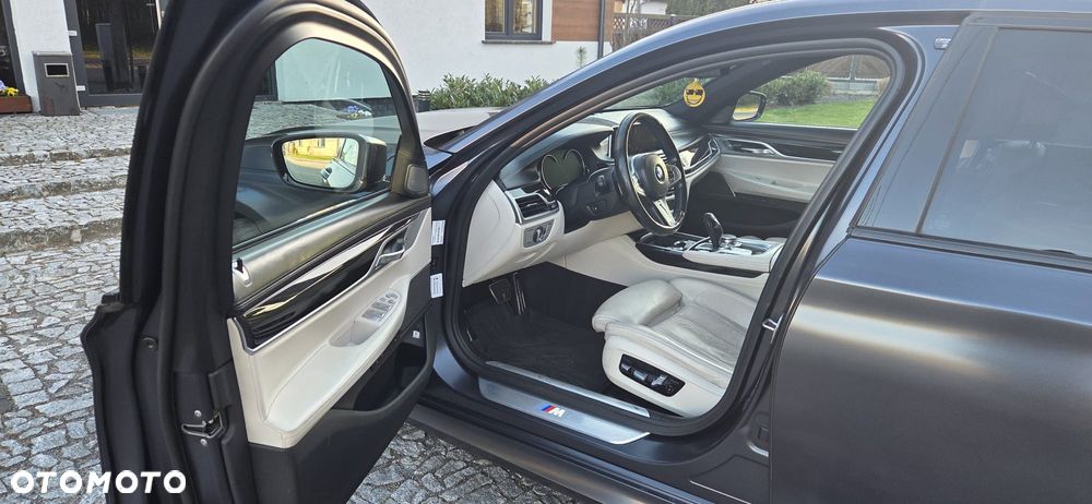 BMW Seria 7 750d xDrive - 10