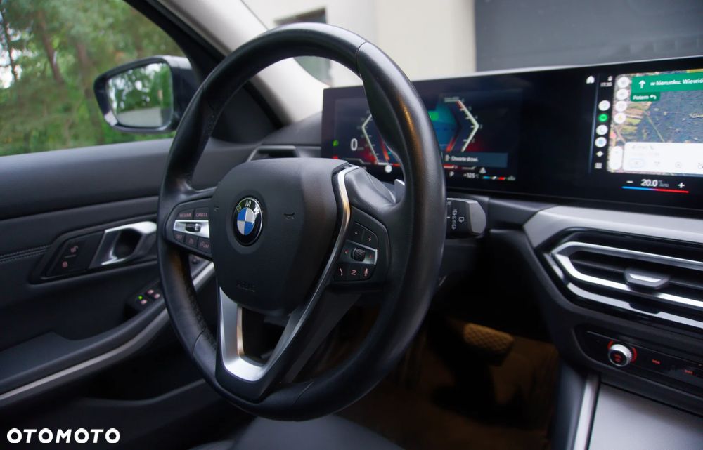 BMW Seria 3 318d - 29