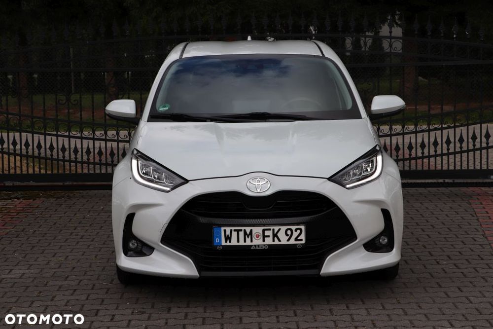 Toyota Yaris 1.5 VVT-i Team Deutschland - 20