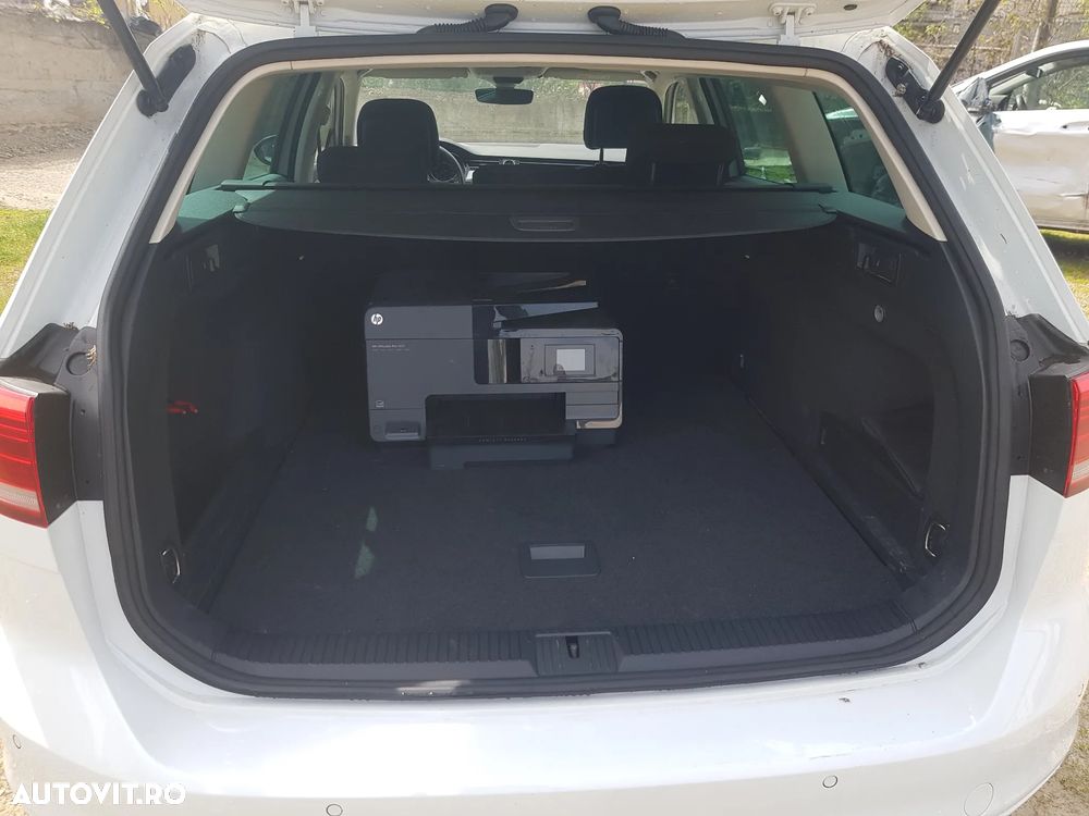 Volkswagen Passat 2.0 TDI SCR DSG Elegance - 11