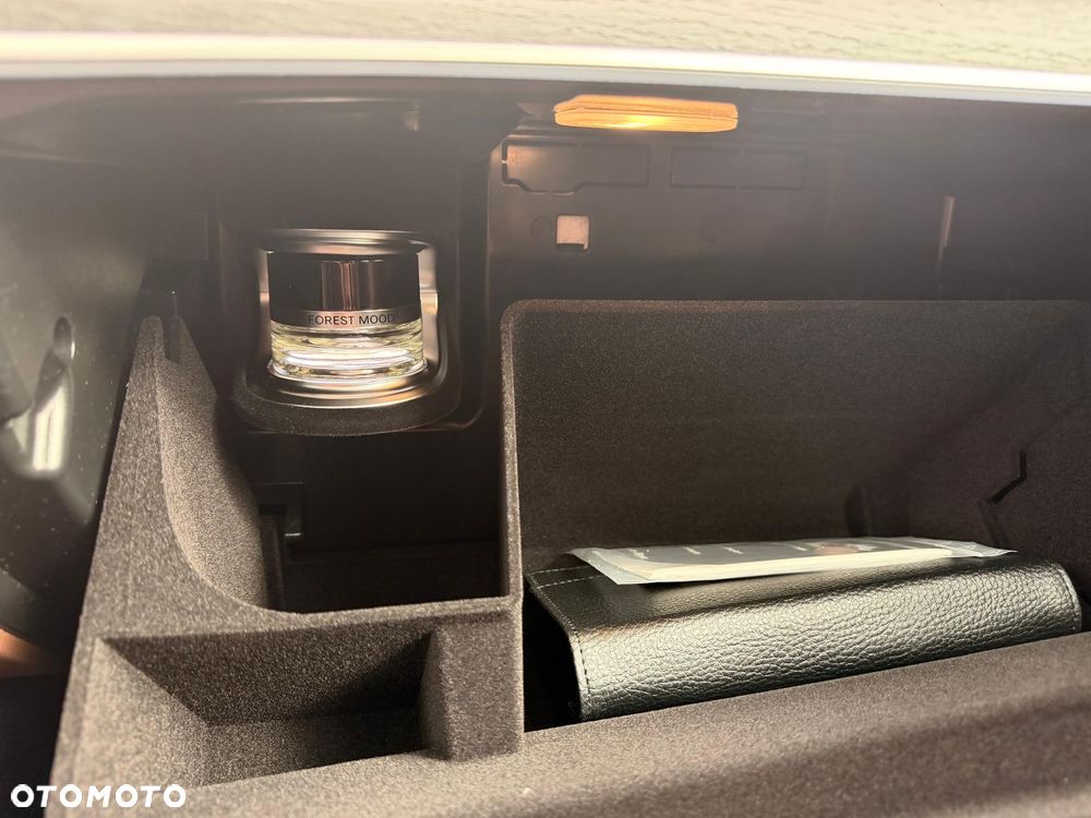 Mercedes-Benz GLS - 10