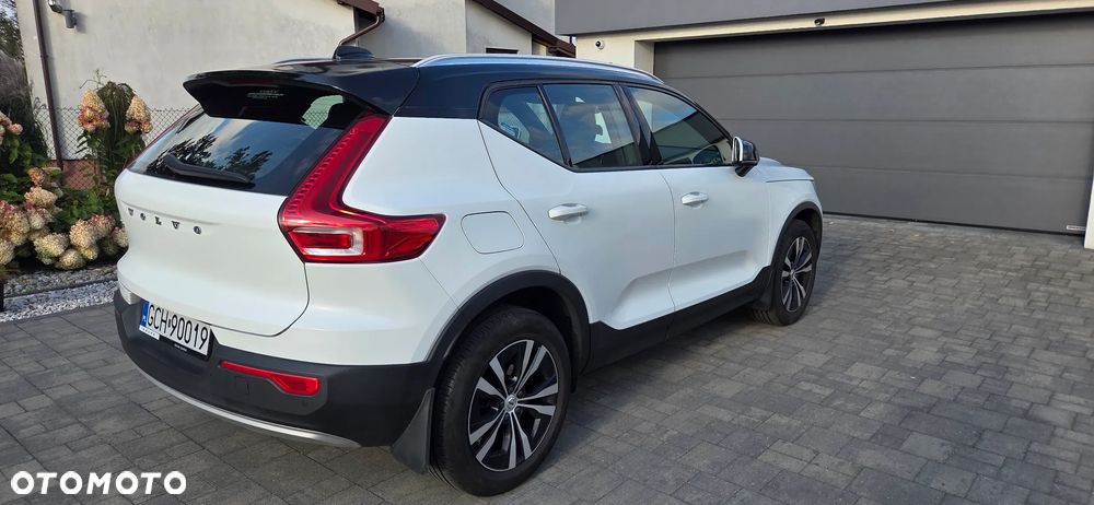 Volvo XC 40 T3 Momentum - 3