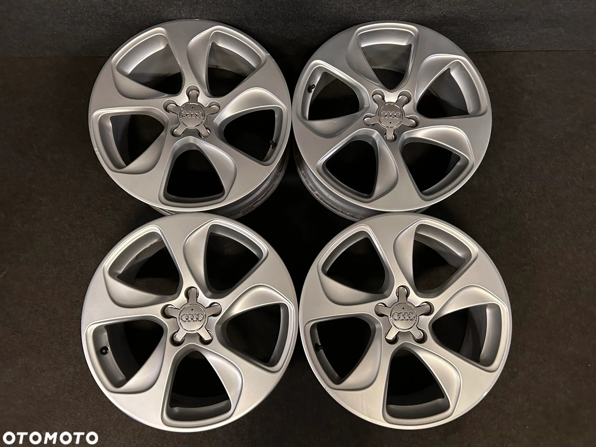 Alufelgi Audi A3 8V0, 8P0, 8Y0 18 cali 5x112 4szt. - 3