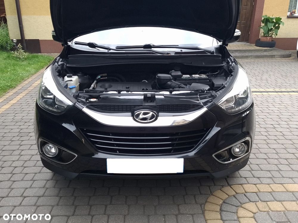 Hyundai ix35 1.7 CRDi 2WD blue Finale Gold - 18