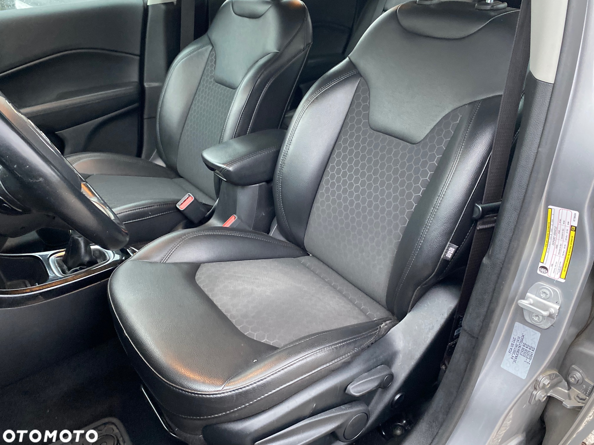 Jeep Compass 1.4 TMair Longitude FWD S&S - 22