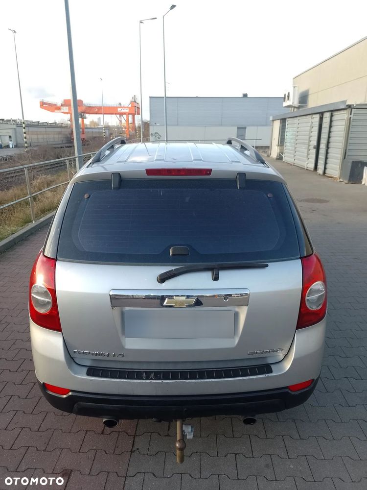 Chevrolet Captiva 2.4 LS 5os - 2