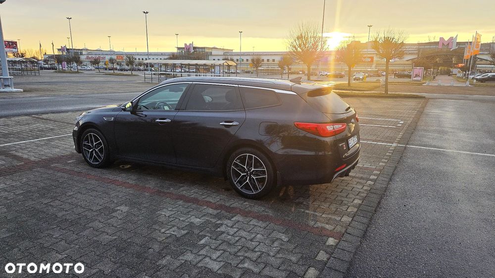 Kia Optima 1.6 T-GDI GT Line DCT - 4