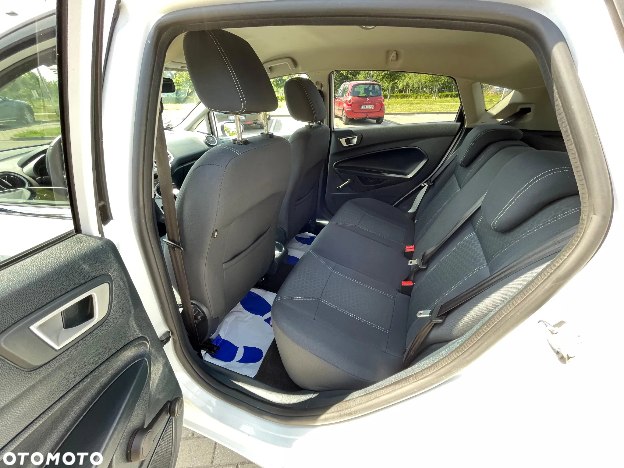 Ford Fiesta 1.4 Titanium X - 11