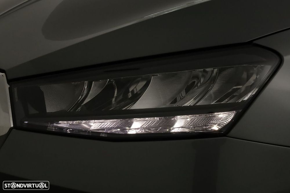 Skoda Fabia 1.0 TSI Selection DSG - 6