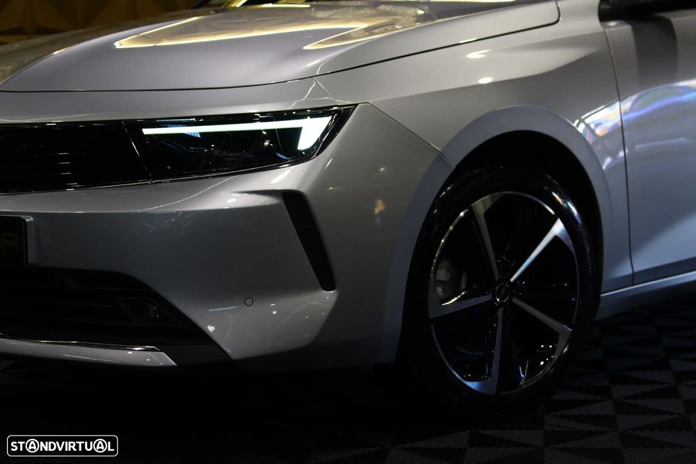 Opel Astra 1.5 D Elegance - 4