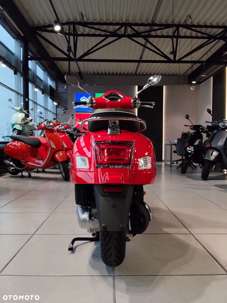 Vespa GTS - 5