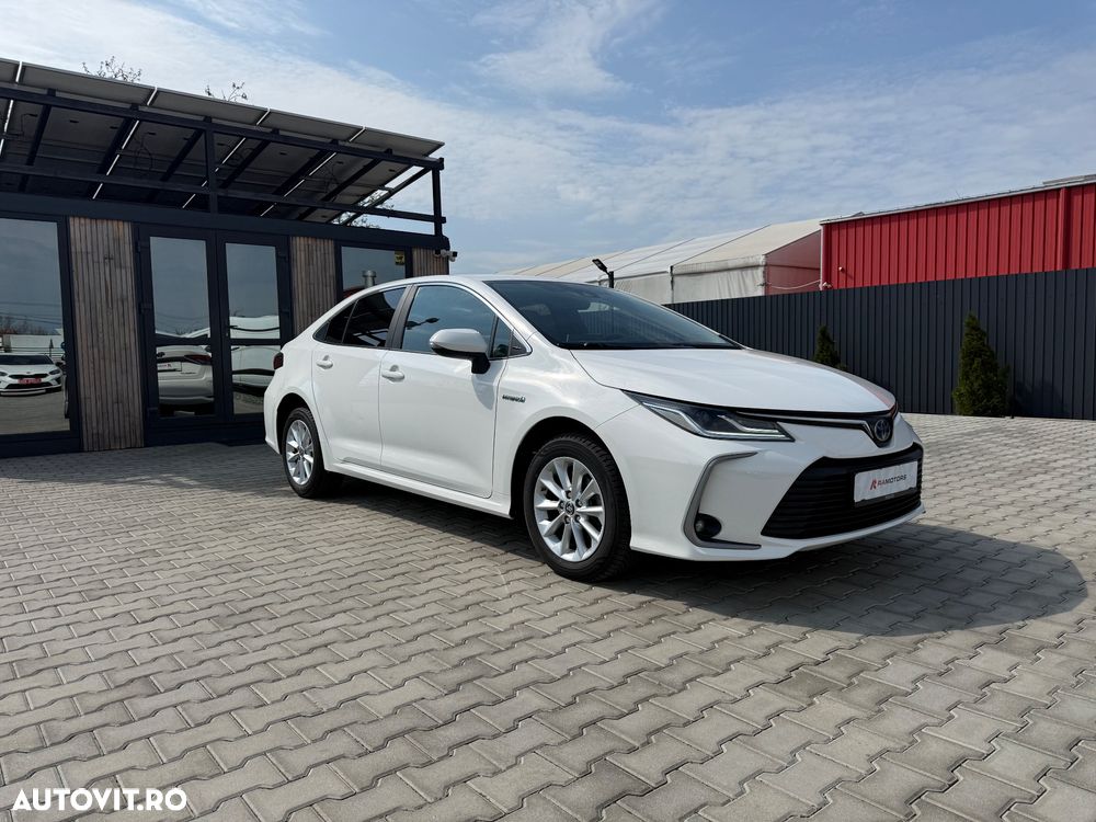 Toyota Corolla 1.8 HSD Dynamic - 1