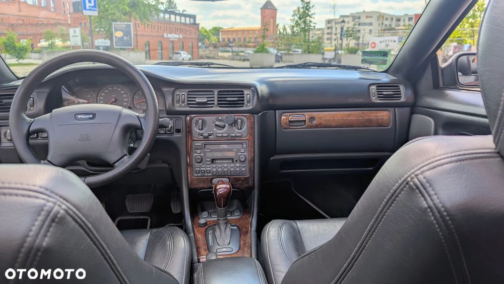 Volvo C70 - 30