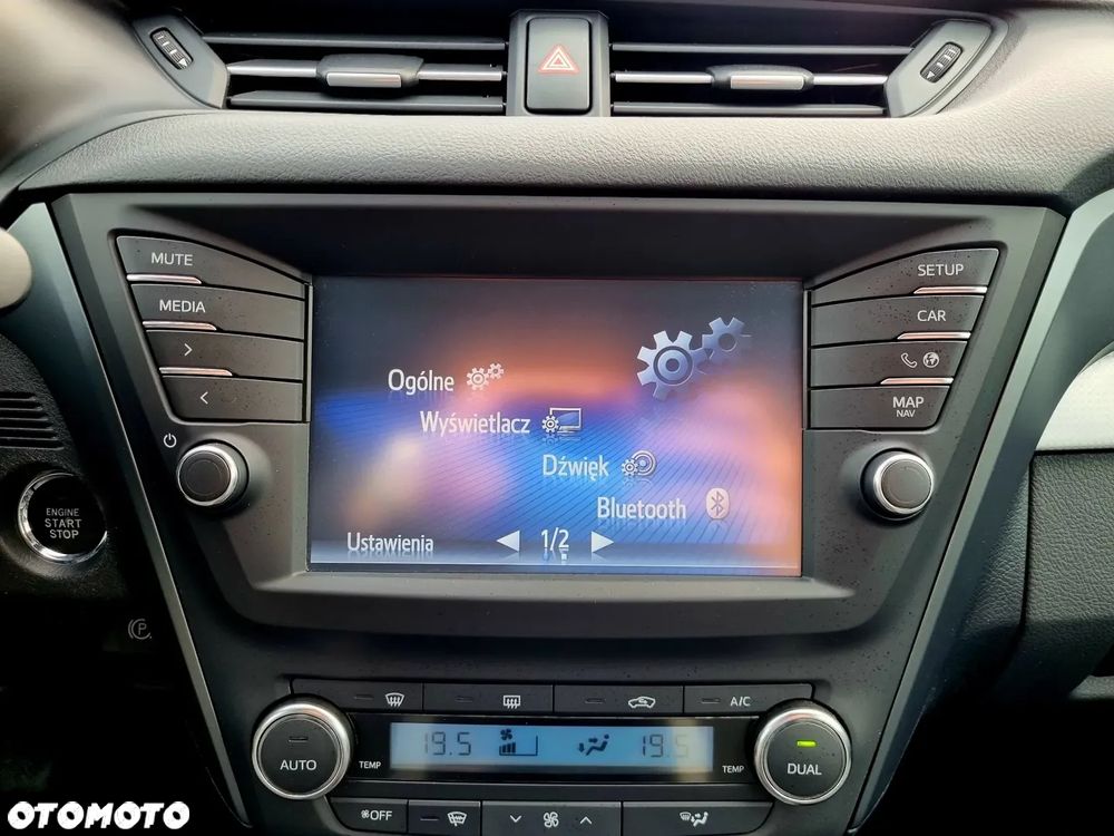 Toyota Avensis 1.8 Prestige - 20