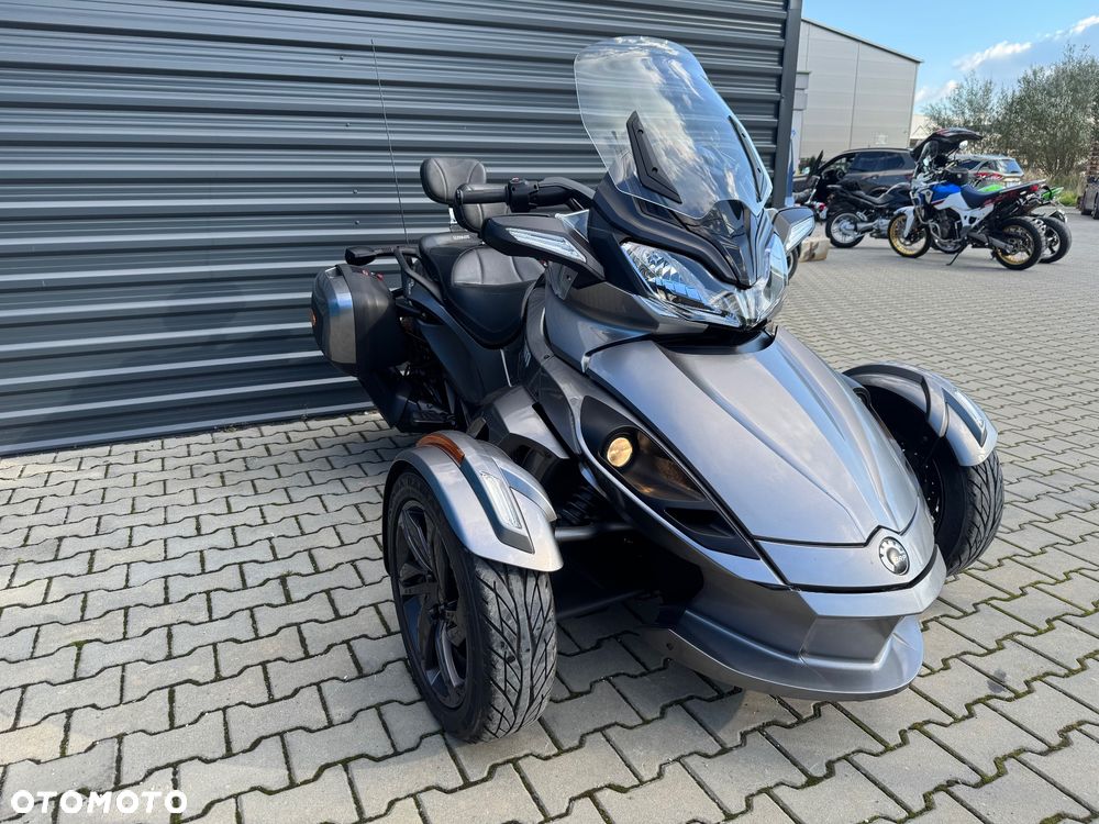 Can-Am Spyder - 5