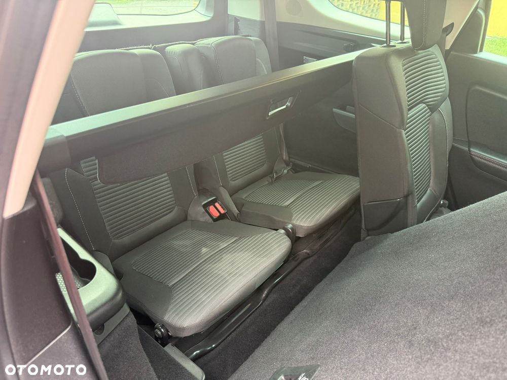 Renault Grand Scenic - 12