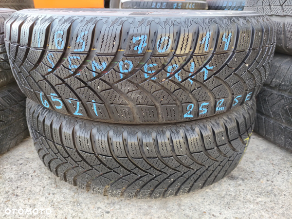 165/70R14 81T 2szt. 2x Opony Zimowe Zima SEMPERIT SPEED-GRIP 5 Legnica ALU-RAD 6,5mm 165/70 21r.