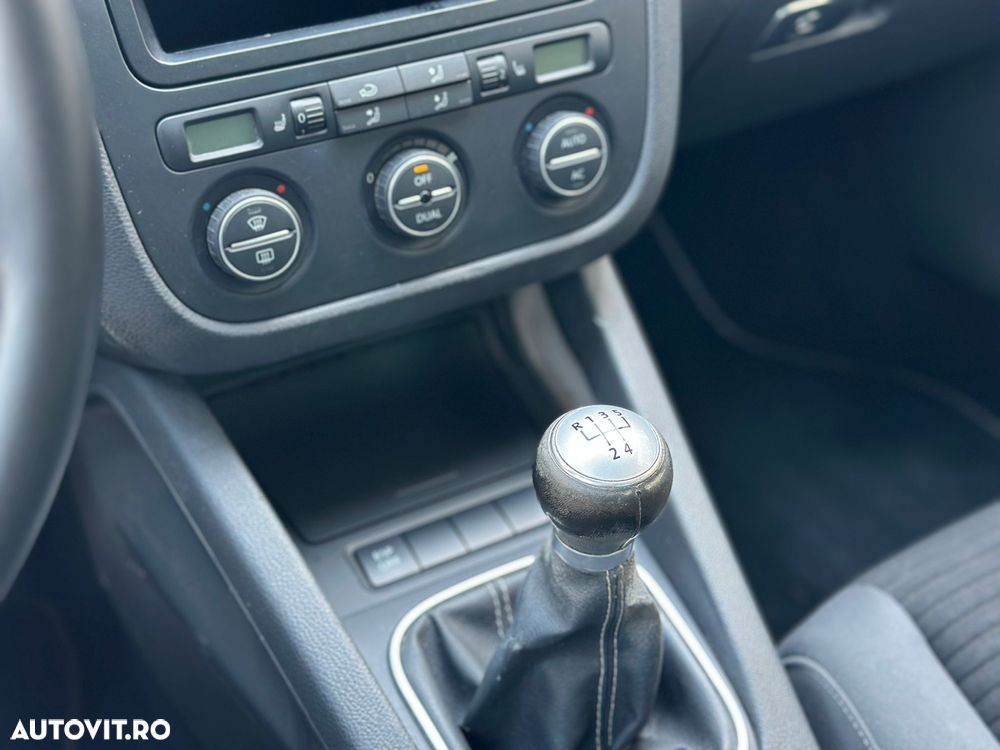 Volkswagen Golf 1.6 United - 22