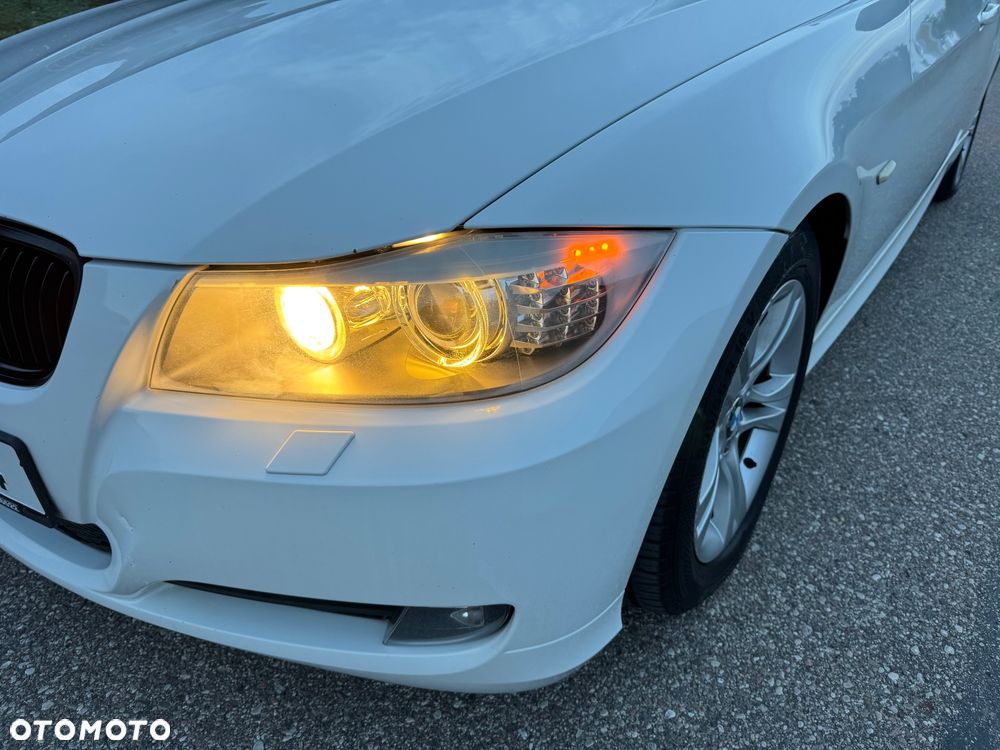 BMW Seria 3 320d DPF - 9