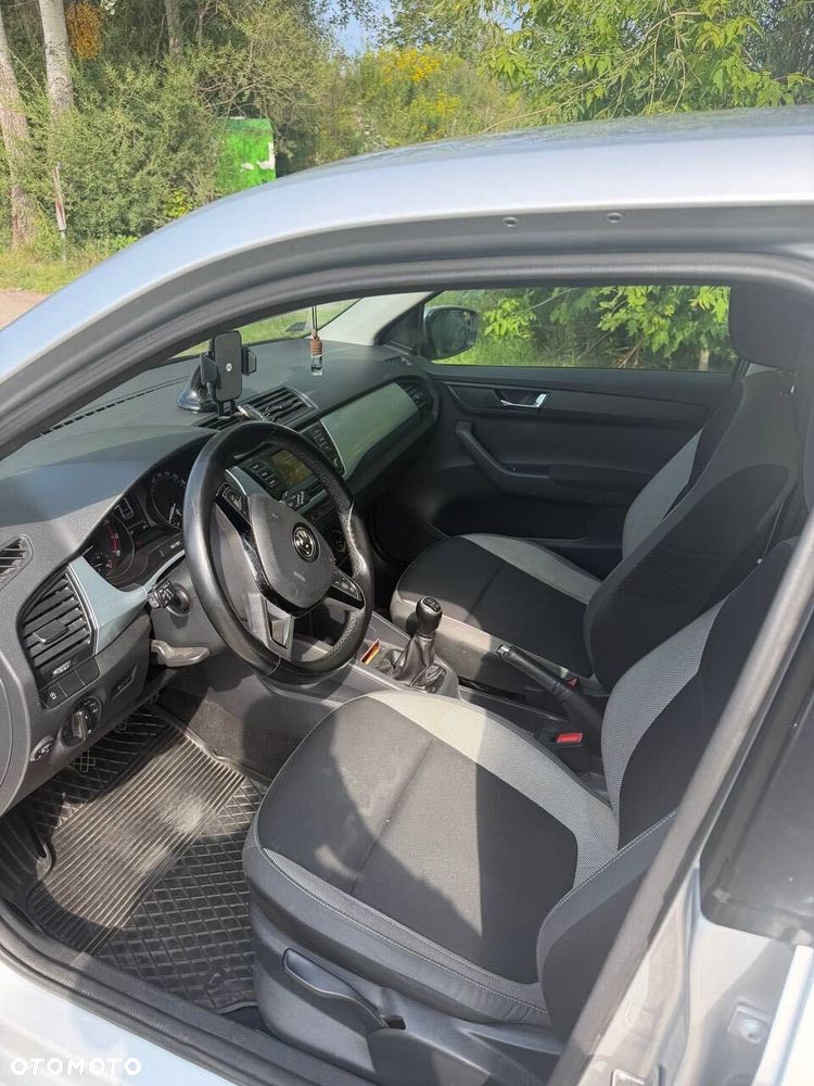 Skoda Fabia 1.0 Ambition - 13