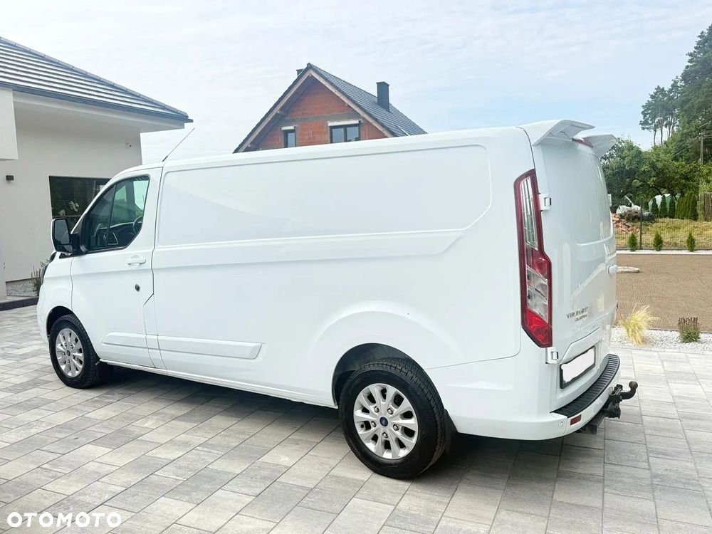Ford TRANSIT CUSTOM - 3