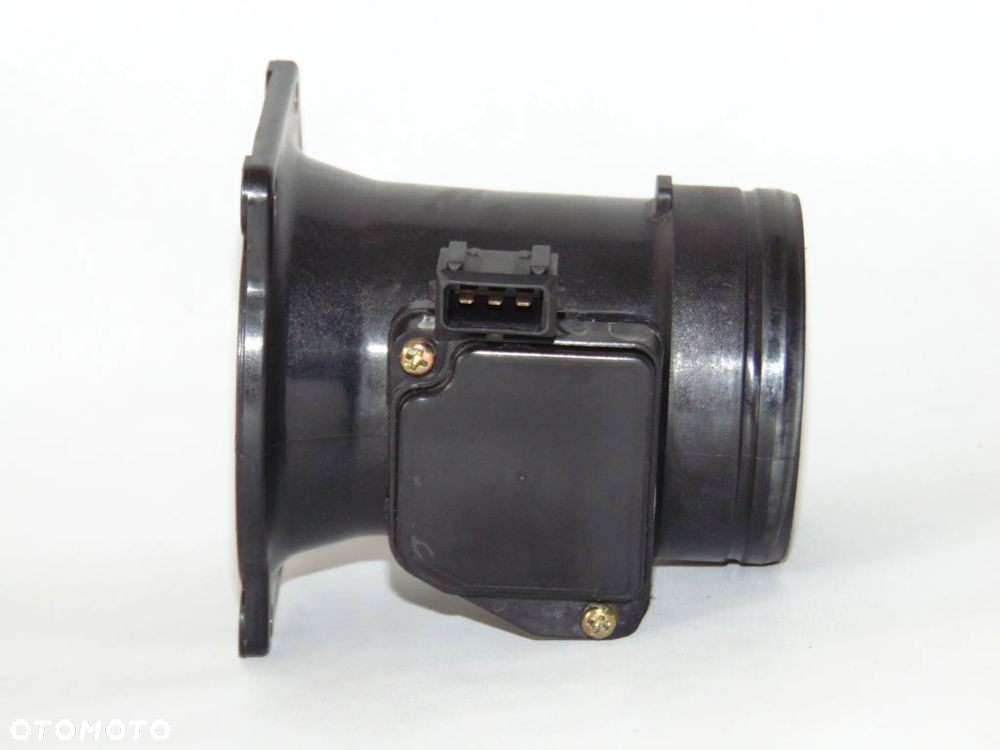 Przepływomierz 058133471 Audi A3 A4 B5 A6 C5 VW Passat 1.6 1.8 - 3