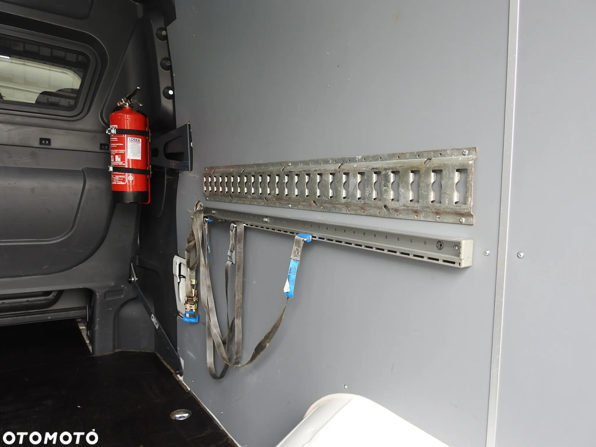 Peugeot BOXER FURGON BRYGADÓWKA 6 MIEJSC TEMPOMAT NAWIGACJA KLIMATYZACJA LEDY ASO 160KM [ H80381 ] - 20