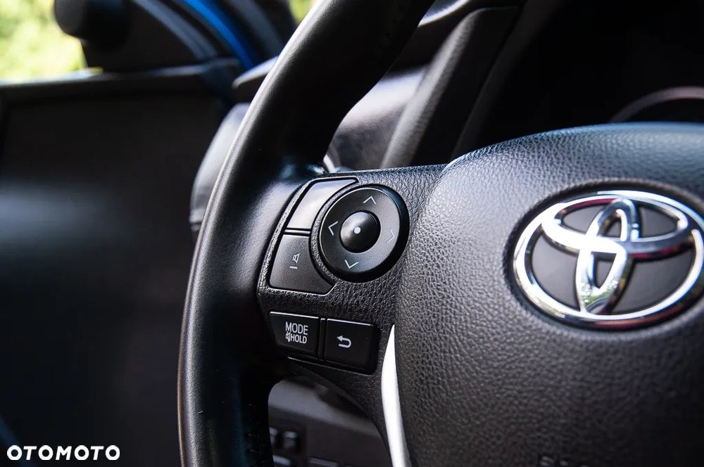 Toyota Auris 2.0 D-4D Executive - 38