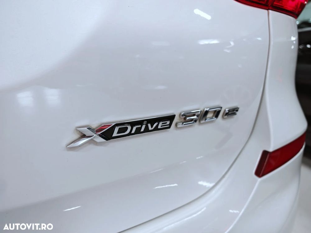 BMW X3 xDrive30e AT PHEV - 32