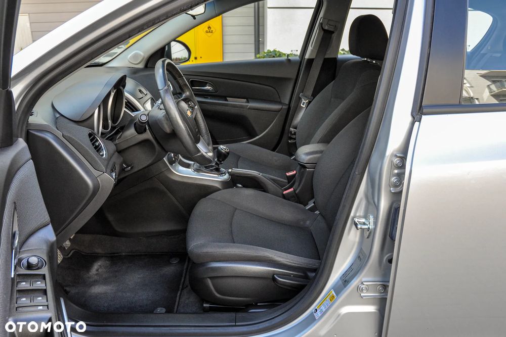 Chevrolet Cruze - 7