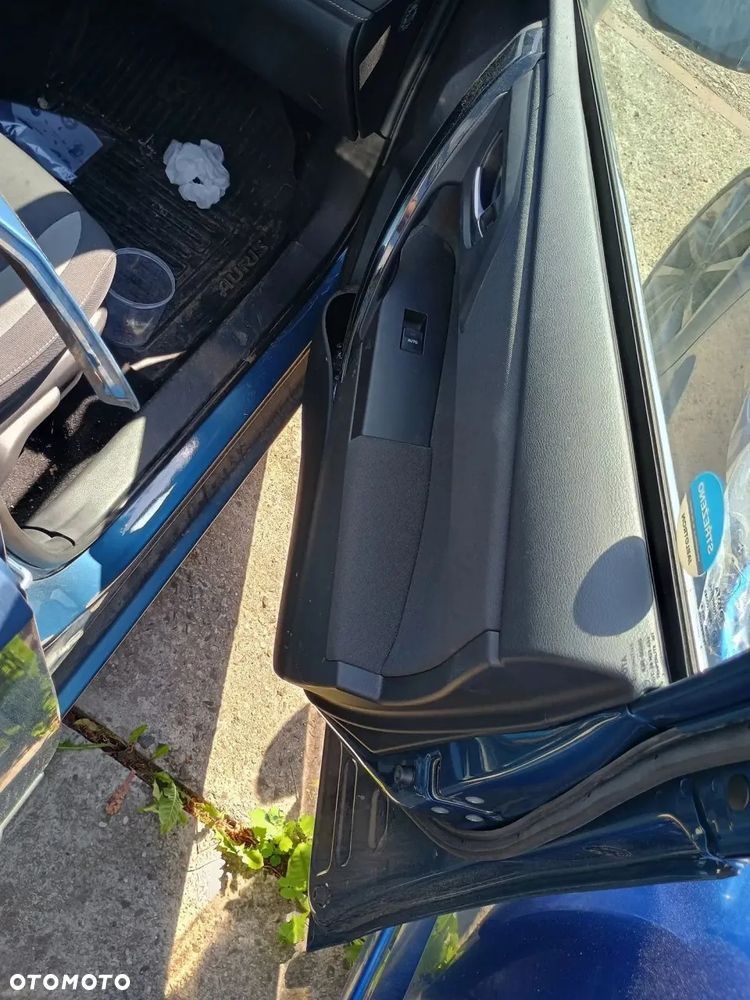 Toyota Auris 1.6 Active - 22