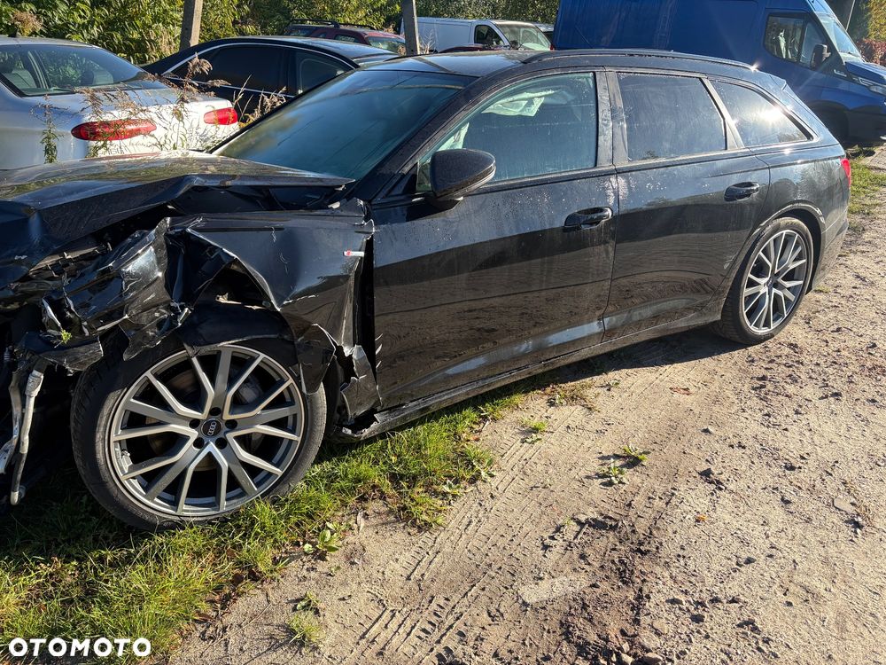 Audi A6 Avant - 4